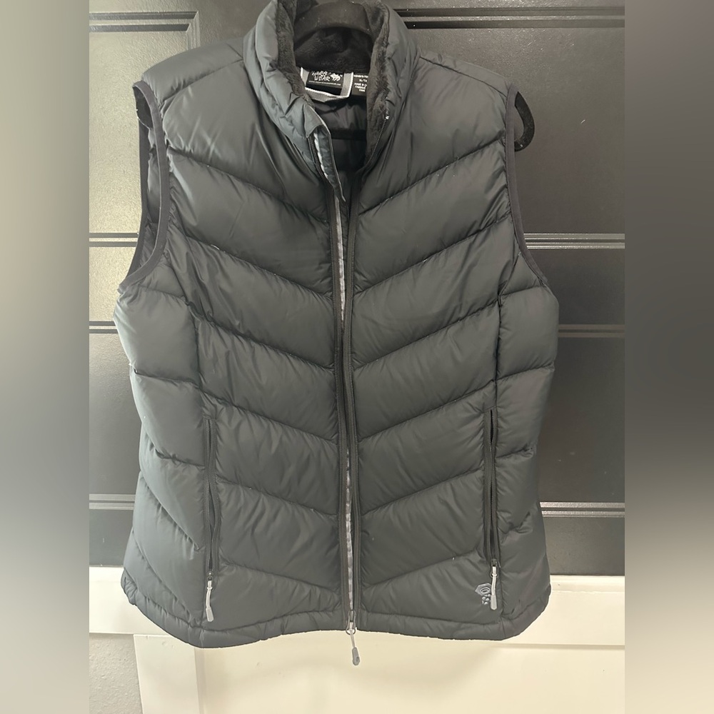 Mountain Hardwear Black Women's Vest